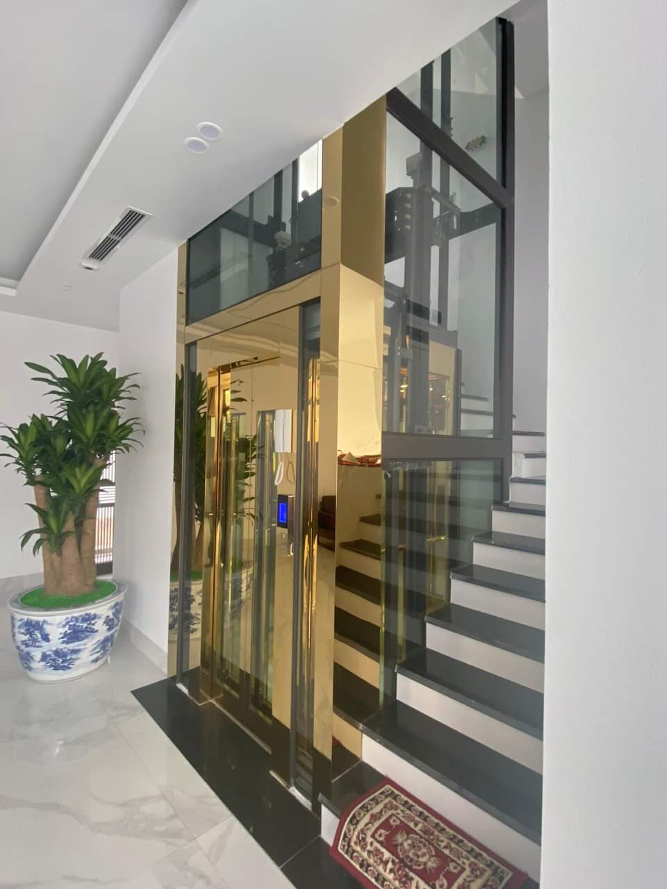 BÁO GIÁ THANG MÁY LỒNG KÍNH5